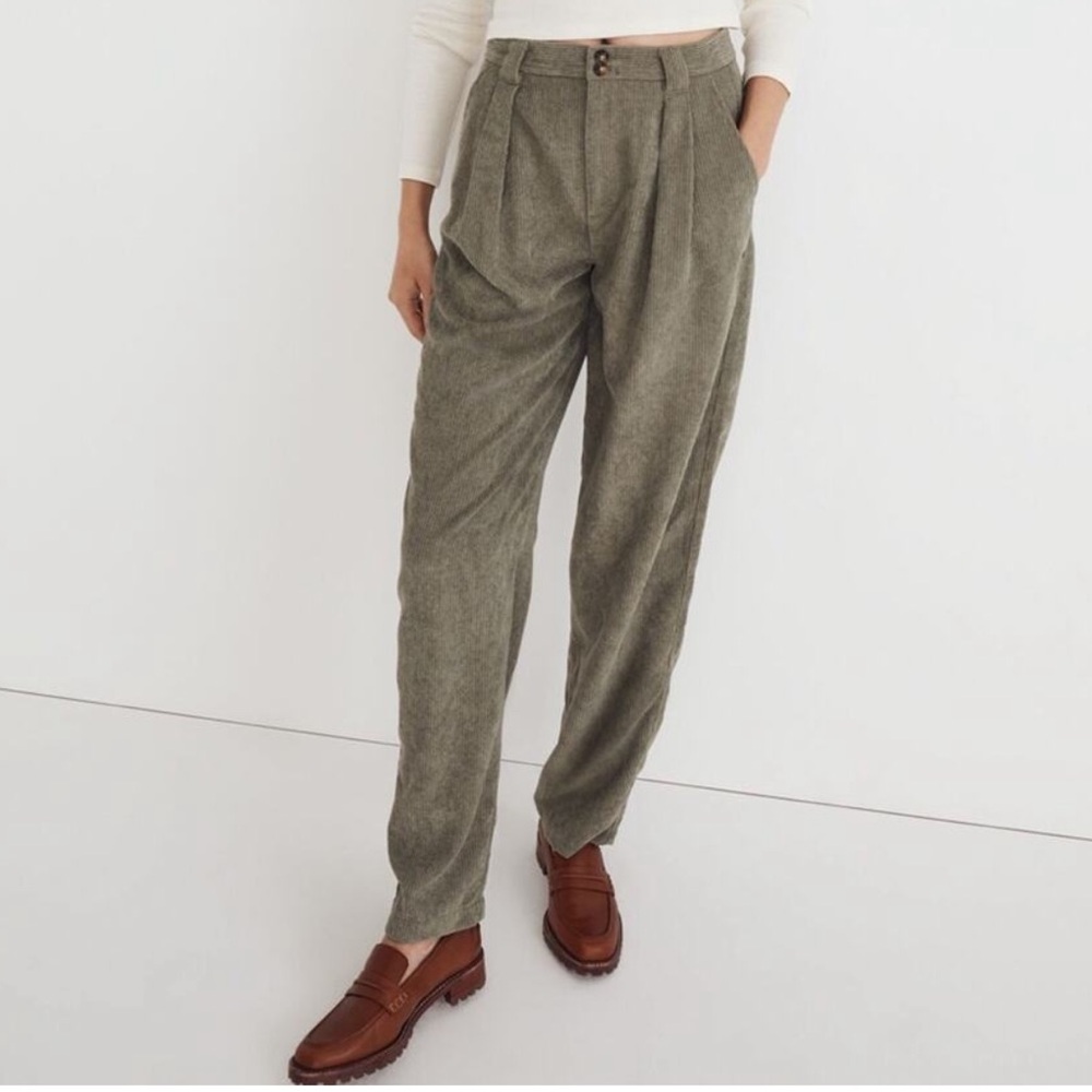 Madewell Corduroy High Rise Tapered Pants in Distant Surplus Retro Size 4